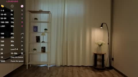 Snapshot of lydaerne chatting on May 2026 02:19:01 AM Call me Liddy Im so new here show me how to get fun here please online show from May 2026 02:19:01 AM