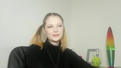 Lydia online show from October 2025 06:26:01 PM