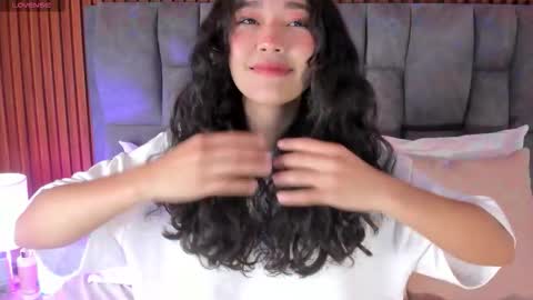 Lyhana Lee online show from October 2025 12:13:02 PM