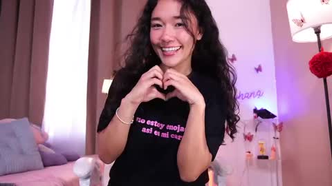 Lyhana Lee online show from May 2026 04:37:02 PM