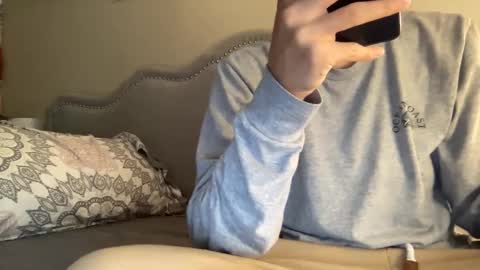 Snapshot of lylajades chatting on January 2025 07:12:01 PM Olivia online show from January 2025 07:12:01 PM