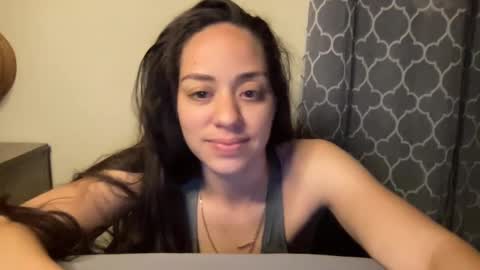 Snapshot of lylajades chatting on February 2025 03:55:02 AM Olivia online show from February 2025 03:55:02 AM