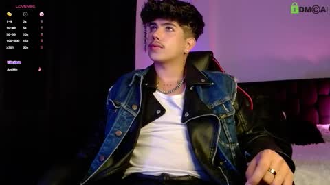 Lyle Bennett Freelance Model online show from September 2025 12:48:01 PM