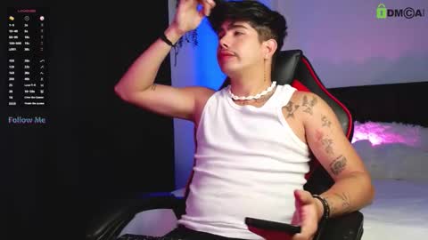 Lyle Bennett Freelance Model online show from September 2025 12:17:01 PM