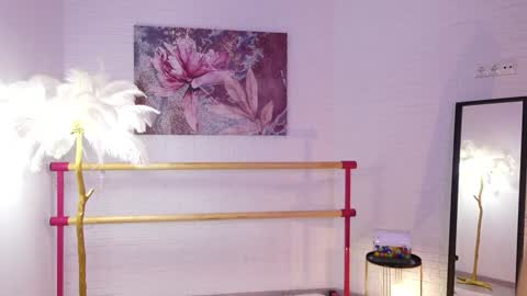 Lyly   online show from January 2025 09:55:02 AM