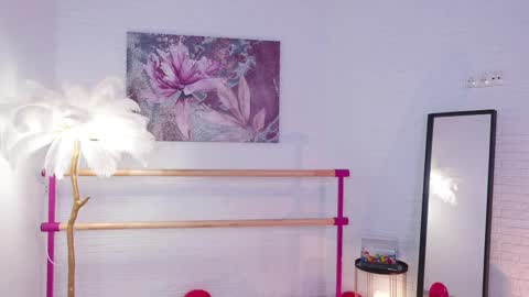 Lyly   online show from February 2025 06:59:02 AM