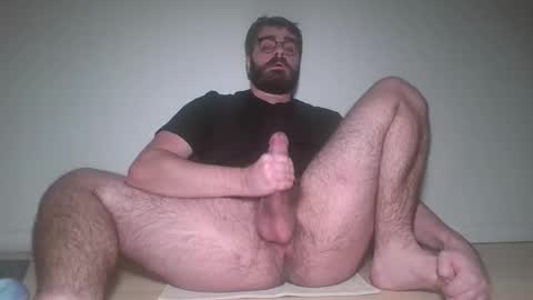 Snapshot of lynchian14 chatting on November 2025 08:03:01 AM lynchian14 online show from November 2025 08:03:01 AM