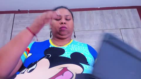 Lynn jonnes online show from January 2025 03:52:01 AM