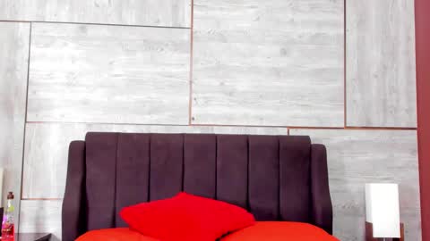 Lynn jonnes online show from February 2025 04:18:02 AM