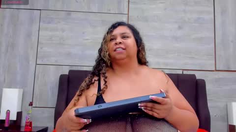 Lynn jonnes online show from March 2025 09:15:01 PM