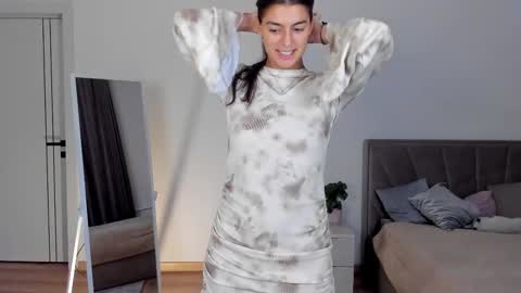  LYNN  online show from January 2026 06:15:02 AM