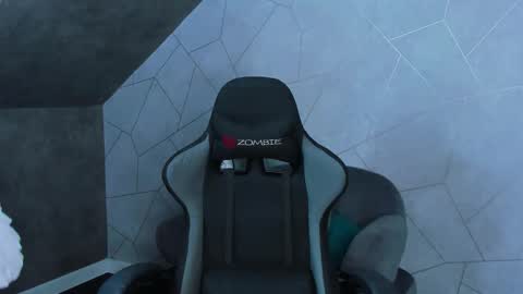 Lynn online show from November 2025 01:15:01 AM