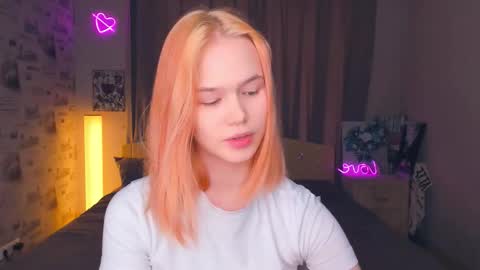 Cozy Lynns room online show from February 2026 09:16:02 AM