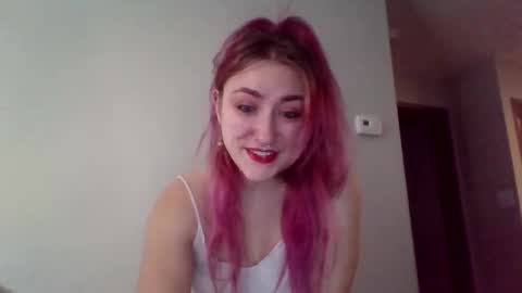 Snapshot of lynnkitten69000 chatting on January 2026 03:38:01 PM Lynn online show from January 2026 03:38:01 PM