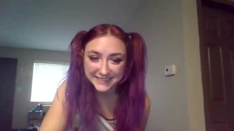 Snapshot of lynnkitten69000 chatting on February 2026 07:43:02 PM Lynn online show from February 2026 07:43:02 PM