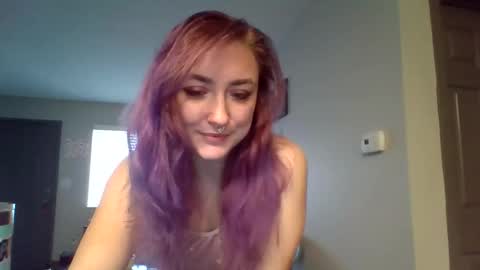 Snapshot of lynnkitten69000 chatting on March 2026 04:31:01 PM Lynn online show from March 2026 04:31:01 PM