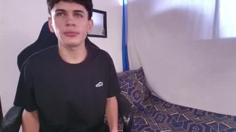 Snapshot of lyon_wiliamss chatting on January 2026 03:58:01 PM lyon_wiliamss online show from January 2026 03:58:01 PM