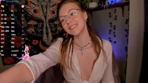 Lyra online show from November 2025 12:09:01 AM