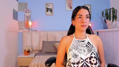 Lizzy smith  online show from January 2025 10:37:02 PM