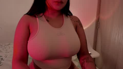 Emilia  online show from May 2026 02:03:02 PM