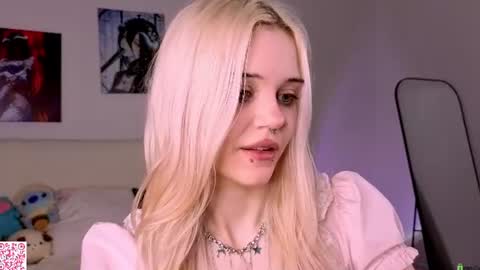 Snapshot of m1m1_angels chatting on July 2026 01:08:01 AM Mimi GTM1 0200am-0945am Mon Tue Wed Thu Fri online show from July 2026 01:08:01 AM