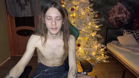 Snapshot of m1shq chatting on January 2025 02:15:02 AM m1shq online show from January 2025 02:15:02 AM