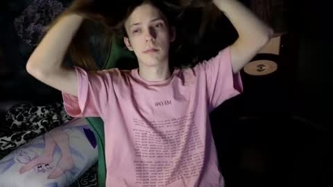 Snapshot of m1shq chatting on February 2025 06:21:02 AM m1shq online show from February 2025 06:21:02 AM