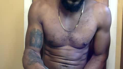 Snapshot of m4st3rmarcus chatting on February 2025 07:27:02 PM Marcus Black online show from February 2025 07:27:02 PM