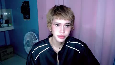 MARIA online show from April 2026 05:35:02 AM