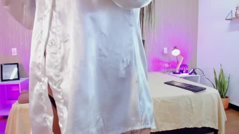 Snapshot of m_antonia chatting on April 2026 03:56:01 PM Maria online show from April 2026 03:56:01 PM