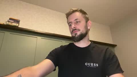 Snapshot of m_stephen chatting on February 2026 06:40:02 AM m_stephen online show from February 2026 06:40:02 AM