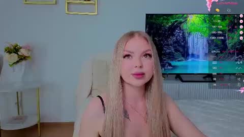 Snapshot of maarym chatting on July 2026 05:28:01 PM Mary online show from July 2026 05:28:01 PM