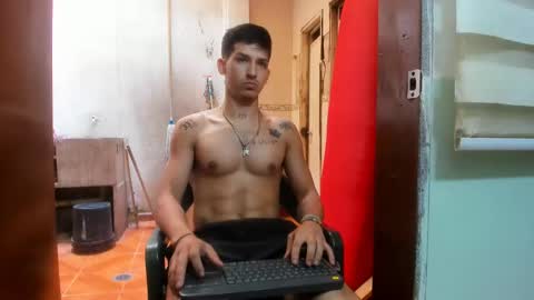 itgram pezlo josue online show from February 2025 05:30:01 PM