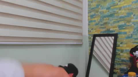 itgram pezlo josue online show from February 2025 12:48:01 PM