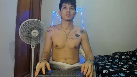 itgram pezlo josue online show from September 2025 10:45:01 PM