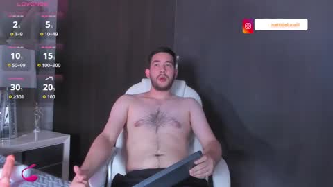 Snapshot of maatt_de_luca chatting on October 2025 06:52:01 PM Matt De Luca online show from October 2025 06:52:01 PM