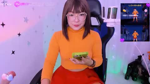 MacarenaIndependent model  online show from October 2025 08:30:02 PM