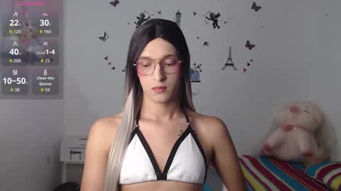 macarena_05_ online show from September 2025 04:36:01 AM