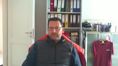 macfly67 online show from February 2025 12:31:01 PM