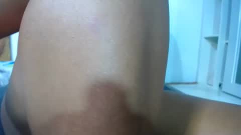 Snapshot of macgine chatting on January 2025 03:13:02 PM Laura online show from January 2025 03:13:02 PM