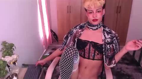 machissex online show from December 2024 03:00:02 PM