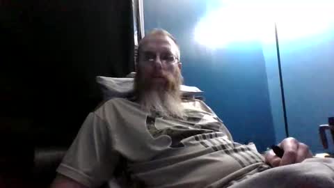 Snapshot of mack68220 chatting on December 2024 11:34:02 PM bigmackdaddy online show from December 2024 11:34:02 PM