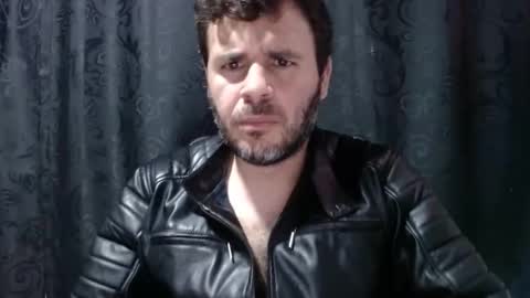 Snapshot of mack_disel chatting on April 2026 10:10:01 AM MACK online show from April 2026 10:10:01 AM