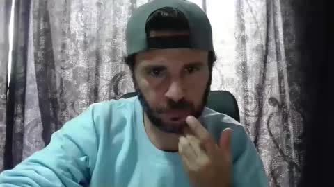 Snapshot of mack_disel chatting on May 2026 08:05:02 PM MACK online show from May 2026 08:05:02 PM