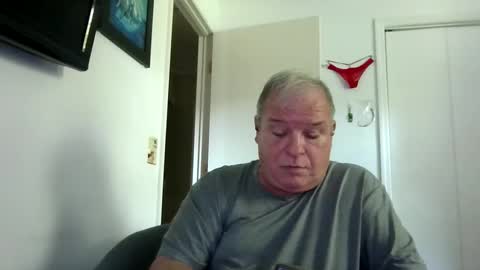 mackdocc001 online show from September 2025 08:10:01 PM