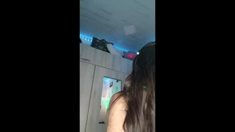 Snapshot of mackenzie_girls chatting on February 2026 04:09:01 AM Linda Cataleya - funny weed money online show from February 2026 04:09:01 AM