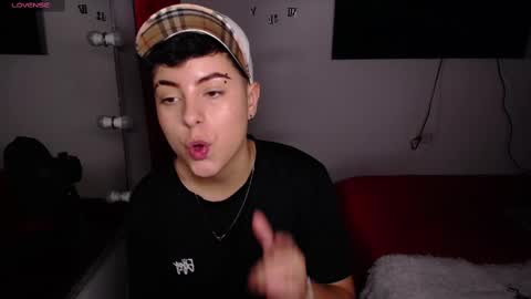 MACKENZIE CAMERON online show from January 2025 02:15:01 AM