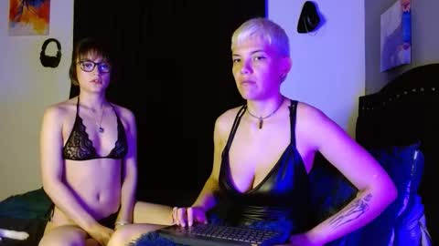 Noah Askew online show from November 2025 11:27:02 PM