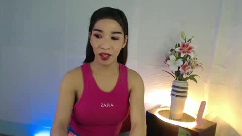 Snapshot of madalina1992 chatting on February 2025 11:24:01 PM madalina1992 online show from February 2025 11:24:01 PM