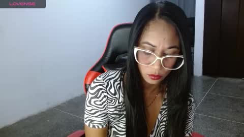 EMILY online show from January 2026 10:13:02 PM